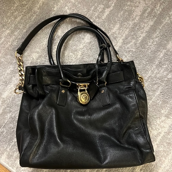 Michael Kors Handbags - Black leather Michael Kors Bag